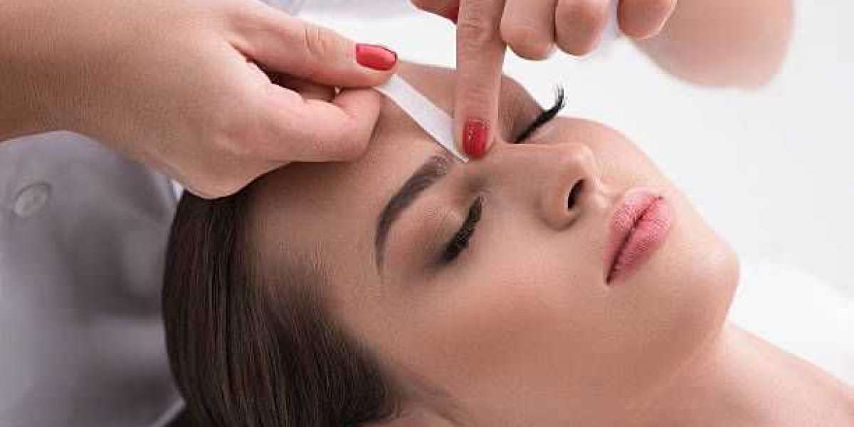 Get Perfect Brows with Eyebrow Threading London, Ontario