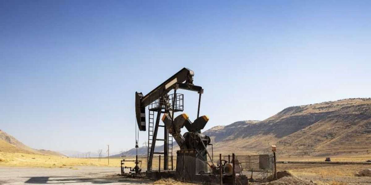 Emerging Horizons Oil Field Equipment Market Trends, Share, and Forecast Analysis by 2032