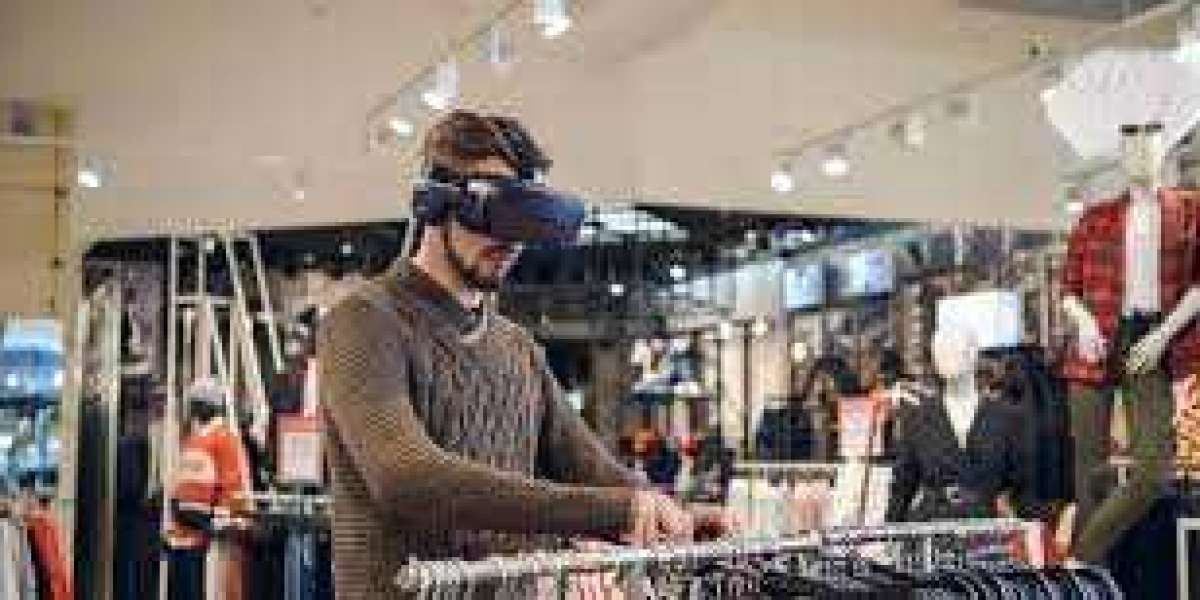Virtual Reality in Retail Market Expected to Secure Notable Revenue Share during 2023-2032