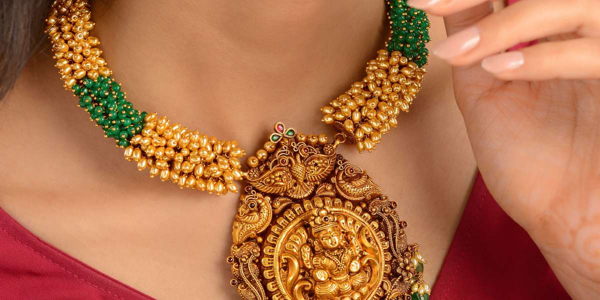 Exploring Krishna Jewellers' Pearl Gold Jewelry Collection