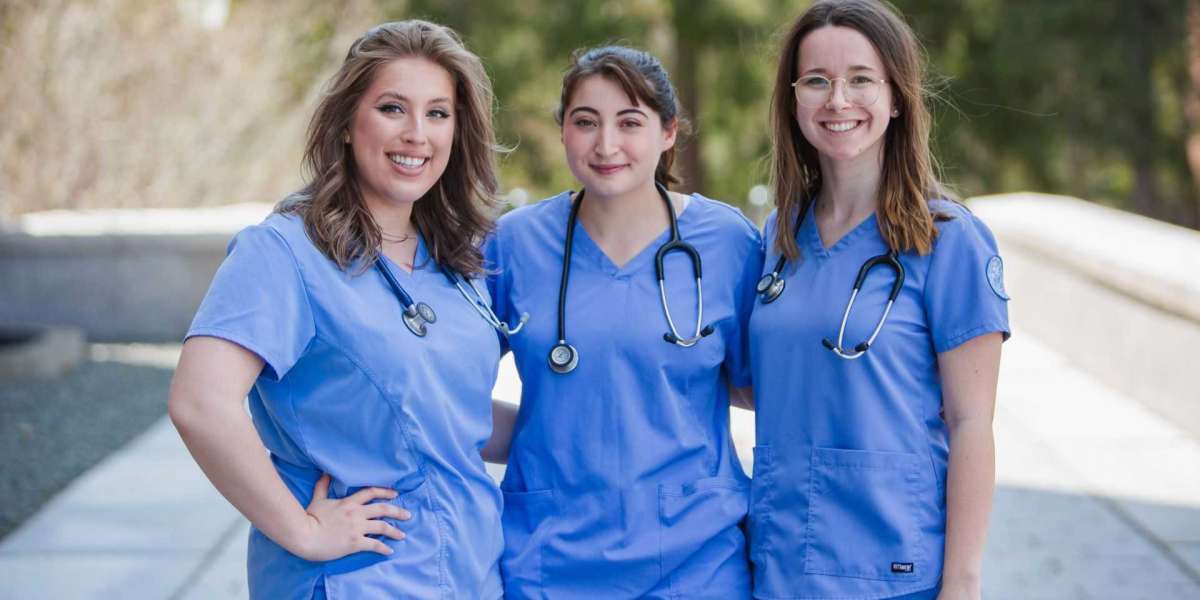 Can I Trust Online Reviews About Nursing Assignment Help Services?