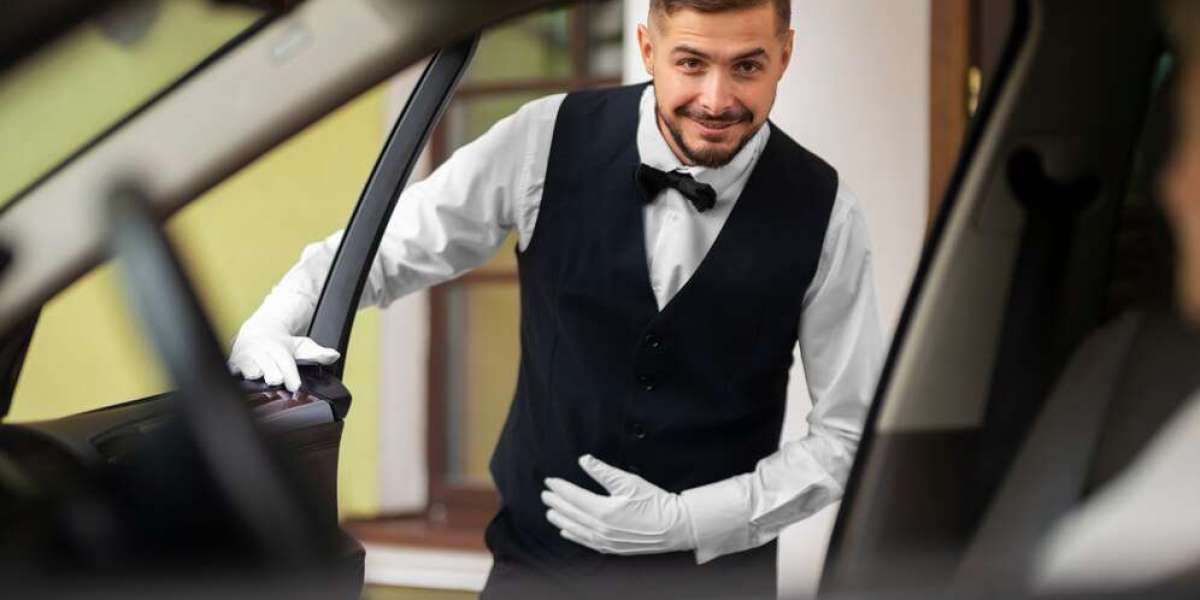Group Travel with Chauffeurs in London: What to Expect