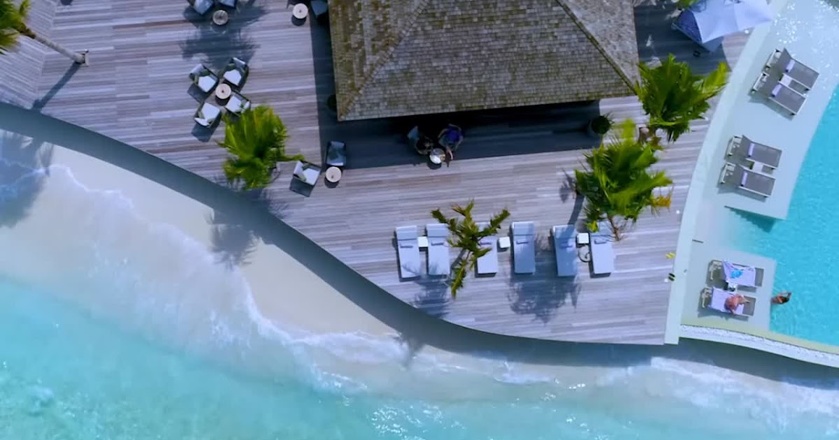 Private Jet Services and Luxury Beach Resorts: A Seamless Travel Experience