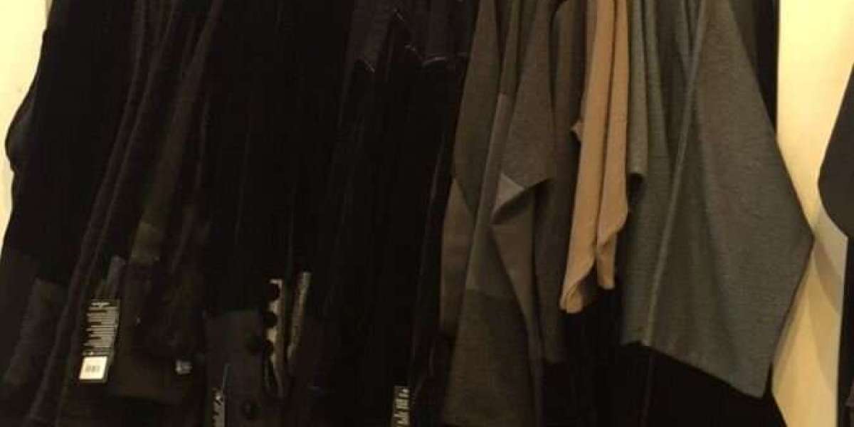 Unveiling the Finest in Modest Fashion: New Abaya Designs, Pink Abayas, and Online Trends in the Arab World
