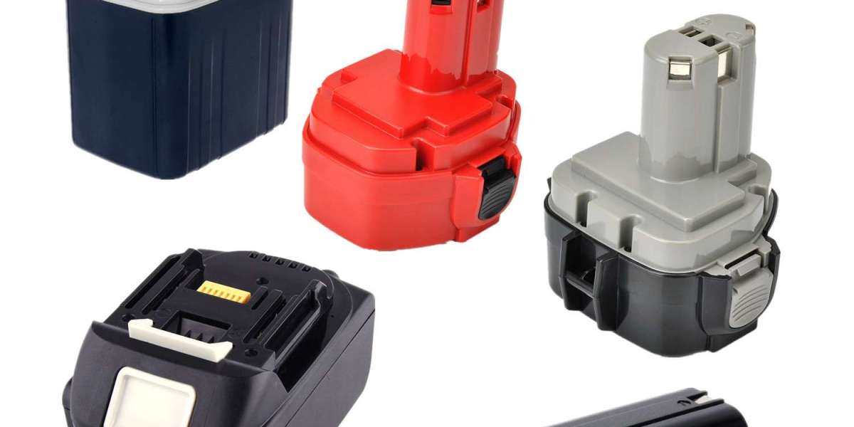 Pro Users Prefer Lithium-Ion: Battery Market Responds
