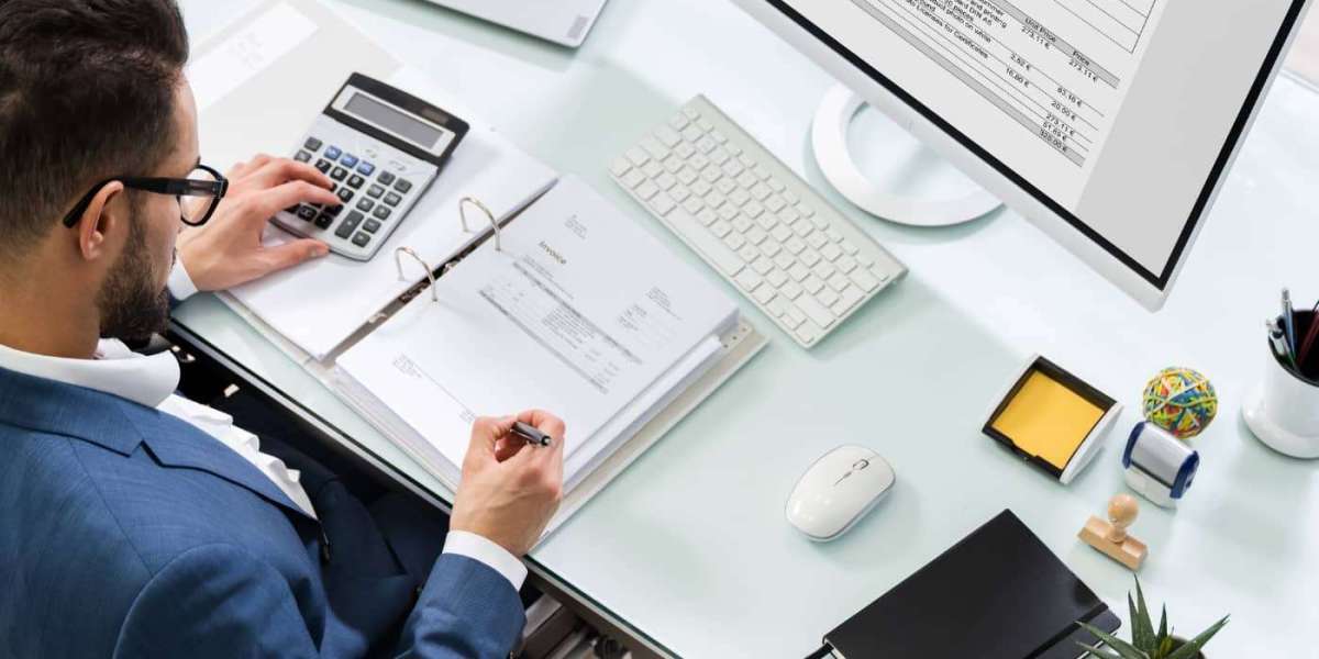 Bookkeeping vs. Accounting: Which Service Does Your Bronx Business Need?