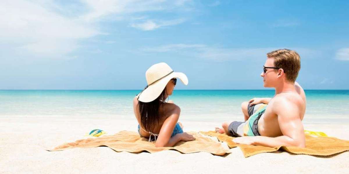 Romantic Beach Activities For Couples to Share During the Holiday