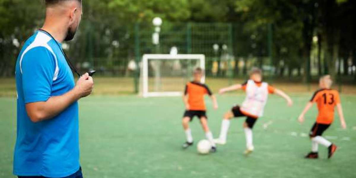 Why Football Classes in Mohali Are a Great Choice for Aspiring Players