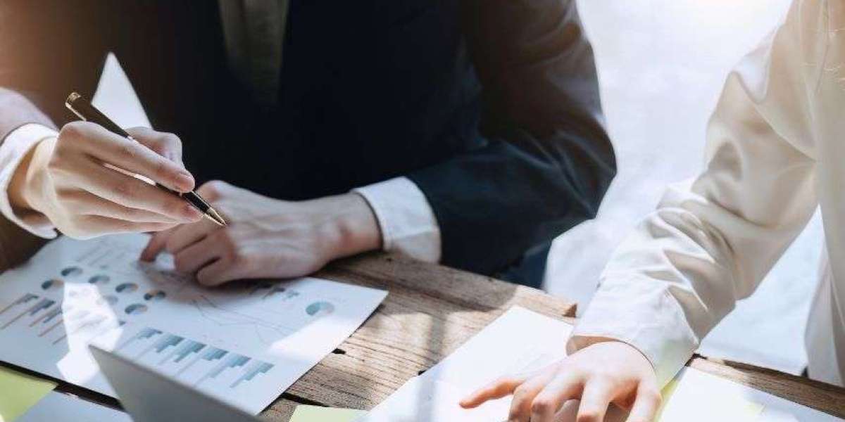 Meeting Investor Expectations: The Role of Materiality Assessment in Malaysian ESG Reports