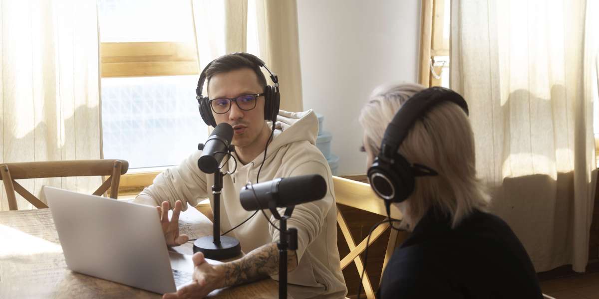 Are Podcast Studios in Houston Suitable for First-Time Podcasters?