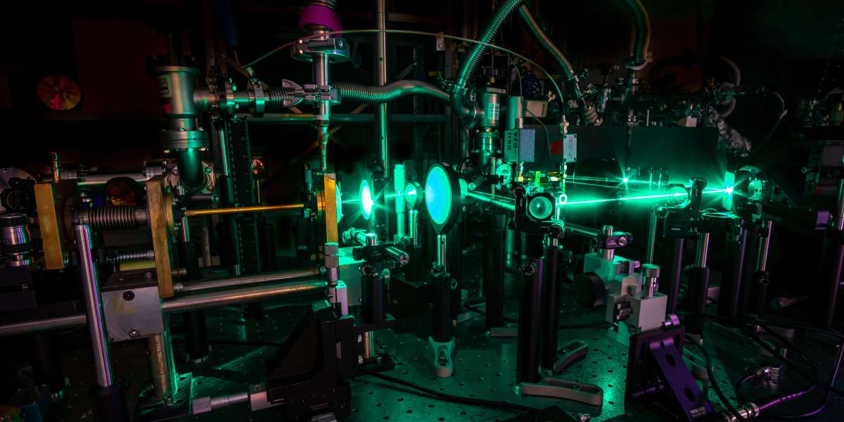 Regional Share & Size Forecast of the Photonics Industry