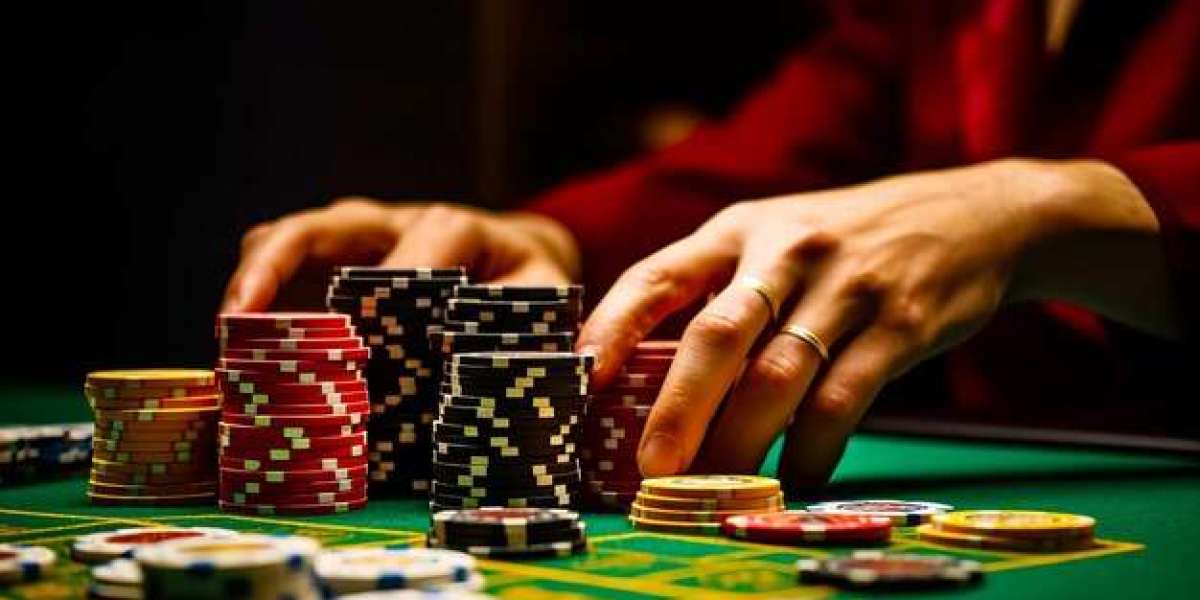 How Generative AI Can Personalize Poker Gameplay in Real Time
