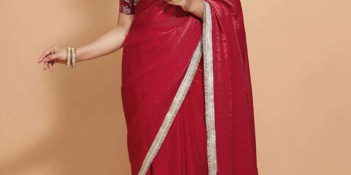 Sangeet Sarees That Combine Glamour and Comfort