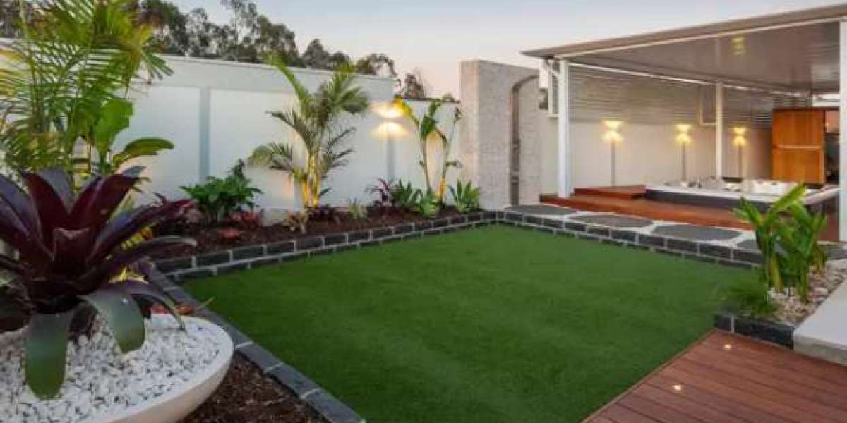 How to Choose Hardscaping Services in Ipswich