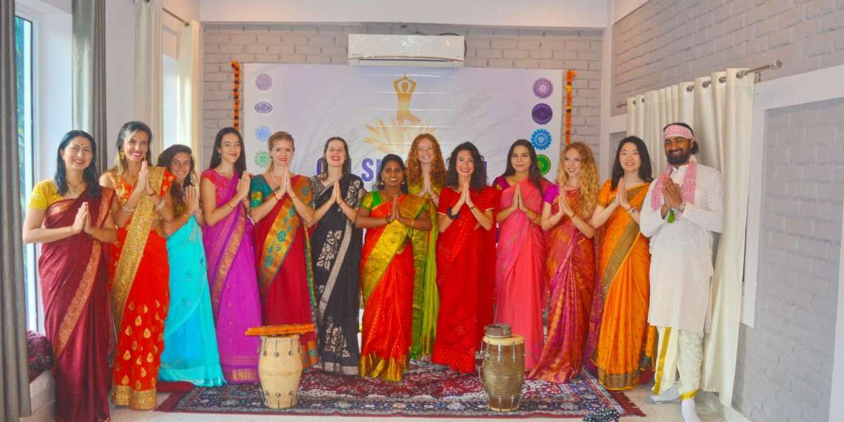Understanding Rishikesh Yoga Course Fees: What to Expect and How to Choose