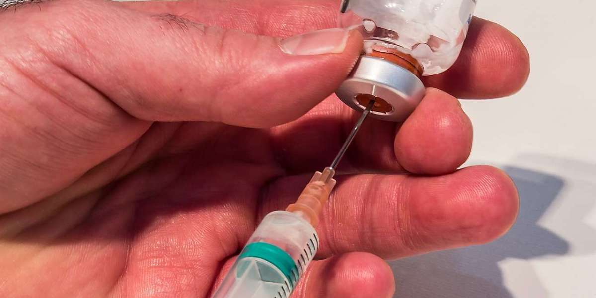 The Ultimate Guide to Glutathione Injections: Benefits, Uses, and What to Expect