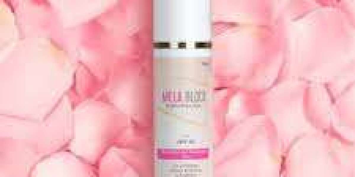 QHC Medicated Whitening Cream for Radiant Skin