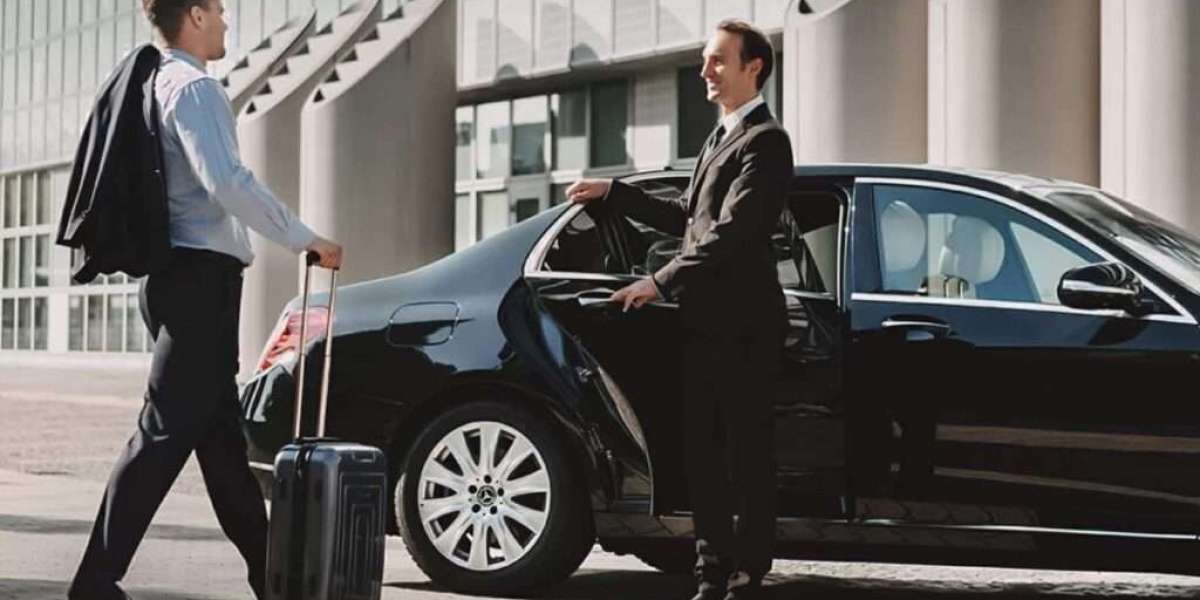 How to Stay Safe When Renting a Car in Dubai