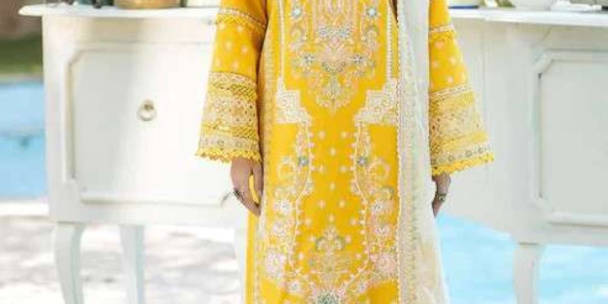 Discover Elegance: Shopping Imrozia Premium 3PC Unstitched Festive Suits