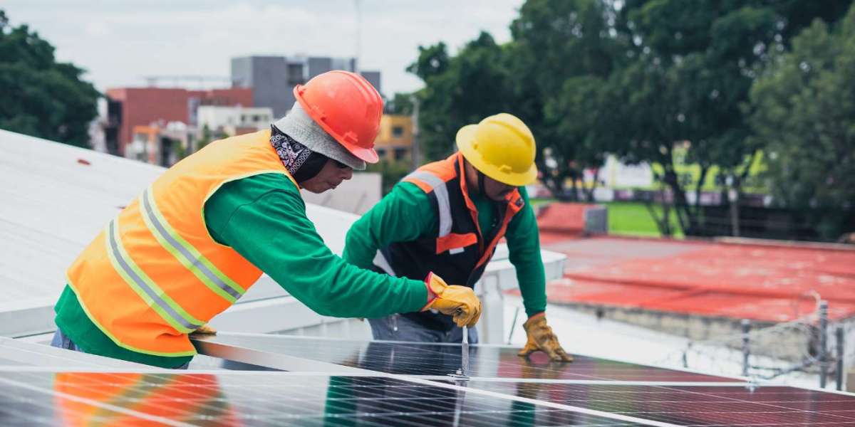 How Electrician SEO Services Can Help You Get More Local Clients