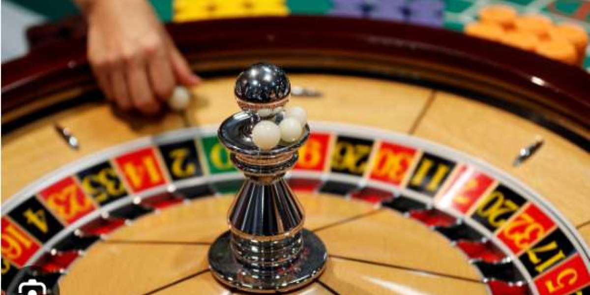 Exploring AsianBookie and Garena: A Closer Look at Two Online Powerhouses