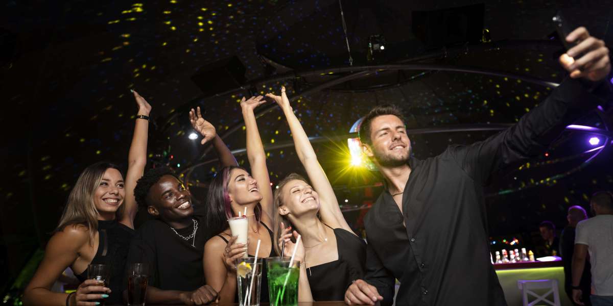Top Club in Bengaluru – Discover the Best Nightlife at ZoneZapper