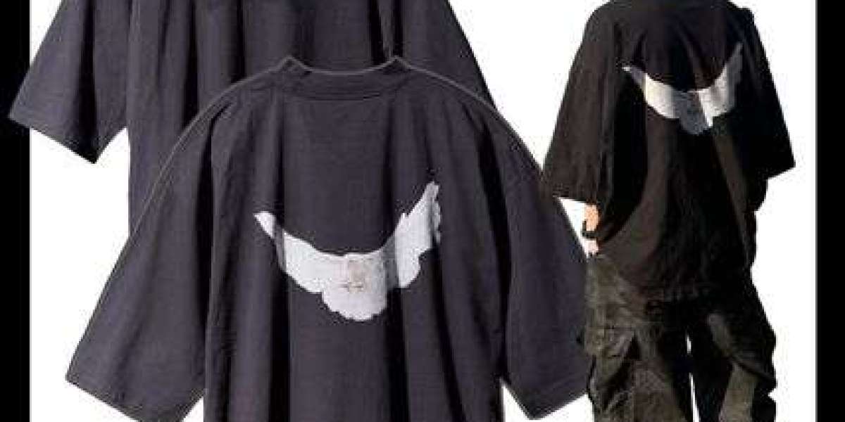 The Growing Obsession With the Yeezy Gap Hoodie