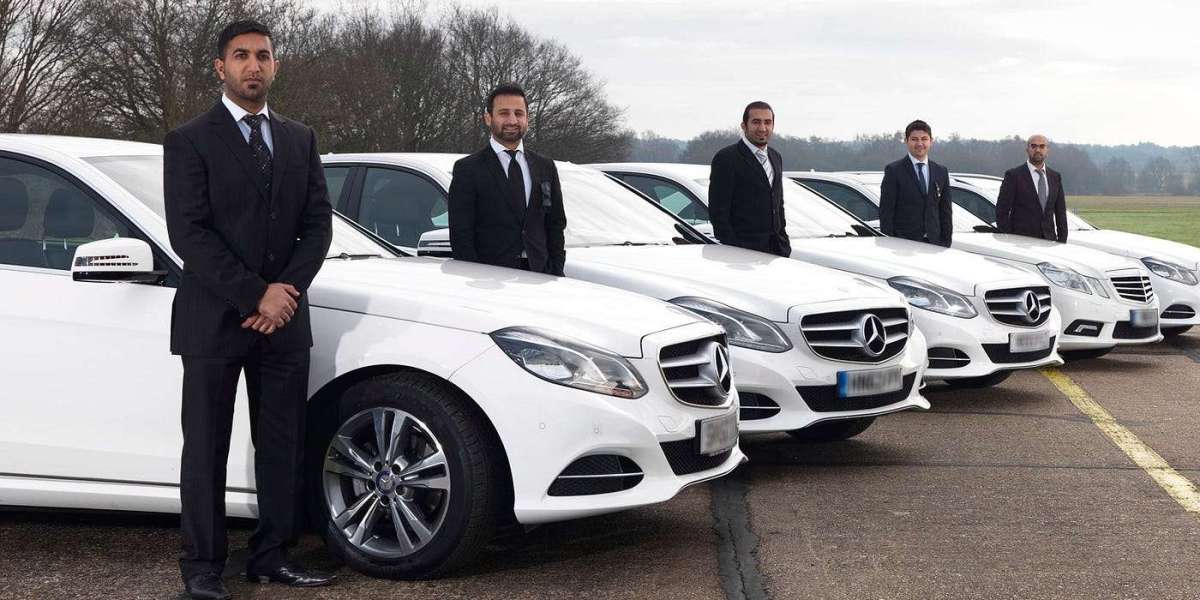 Running Late? Here’s Why a Taxi to Birmingham Airport Saves You