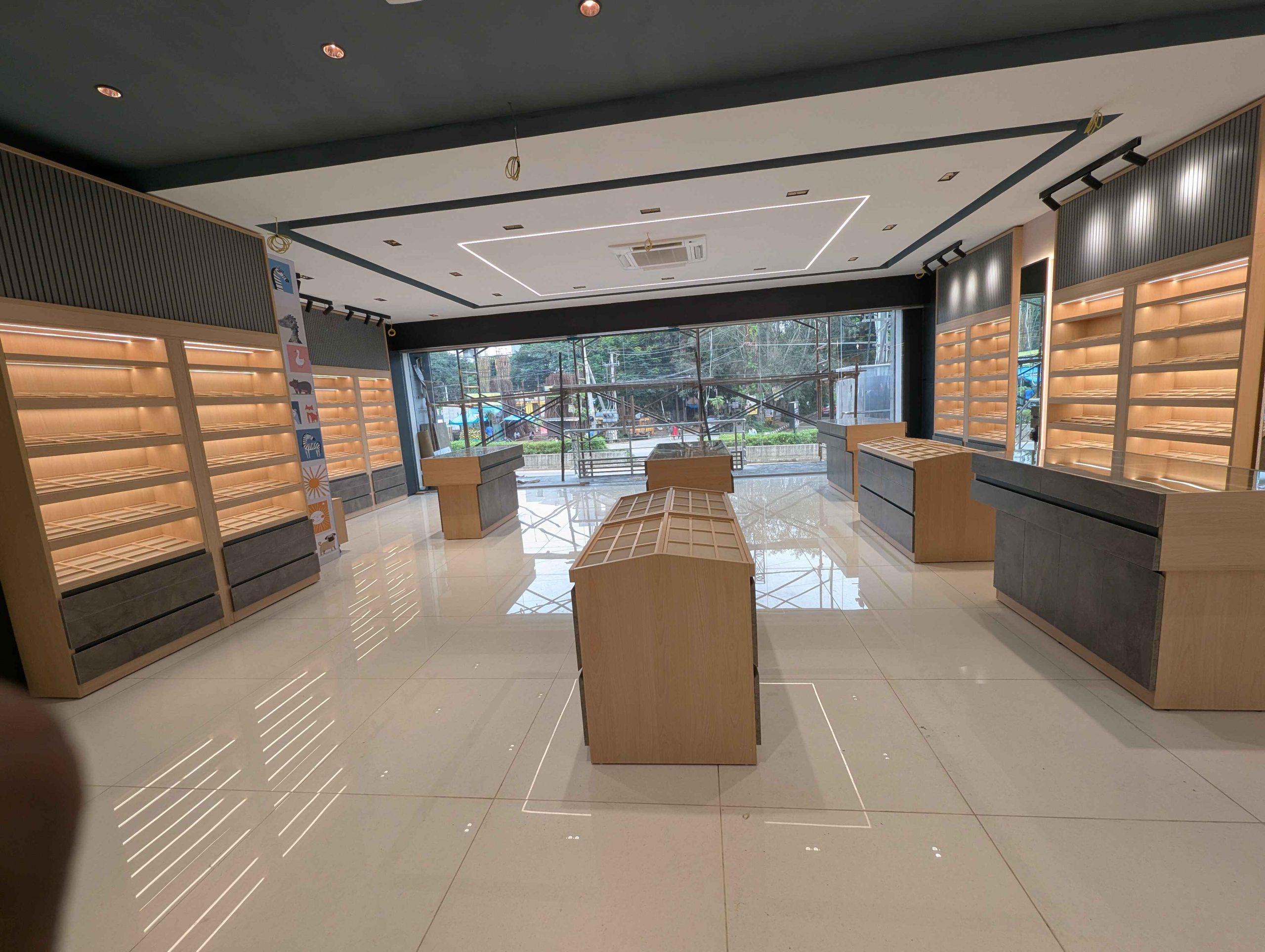 What Are the Latest Trends in Modern Office Interior Design?