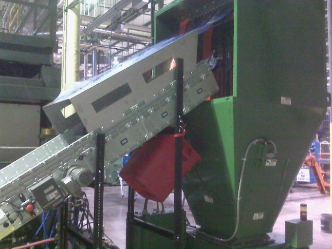 Plastic Scrap Grinder in India: Changing the Way We Handle Trash and Recycle - DownGPT