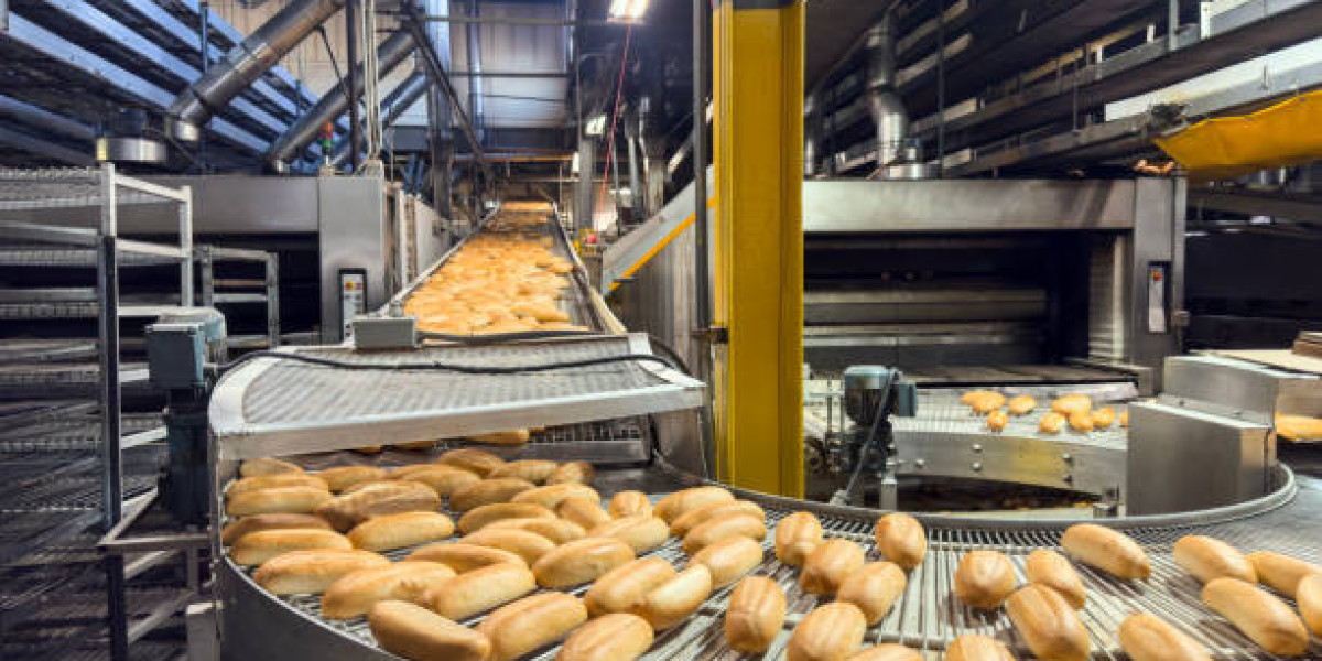 How a Food and Beverage Consultant Can Help You Launch Your Brand