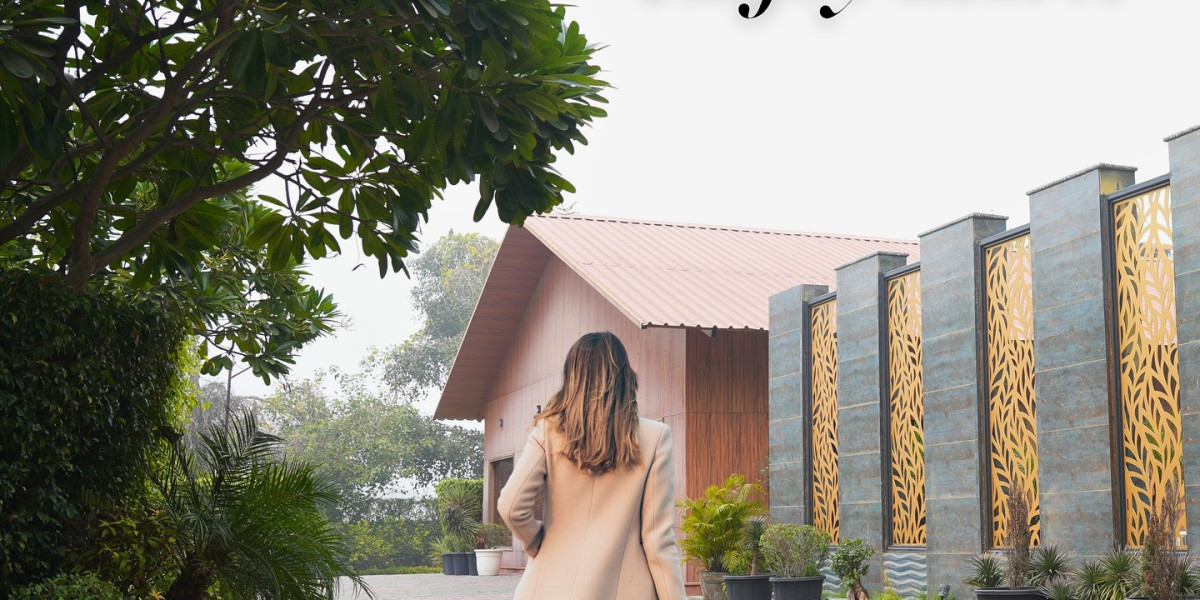 Experience Ultimate Comfort at the Best Farmhouse in Gurugram