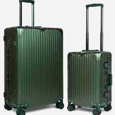 KarryOn Titan Plus 29"/20" Aluminum Luggage Set Profile Picture