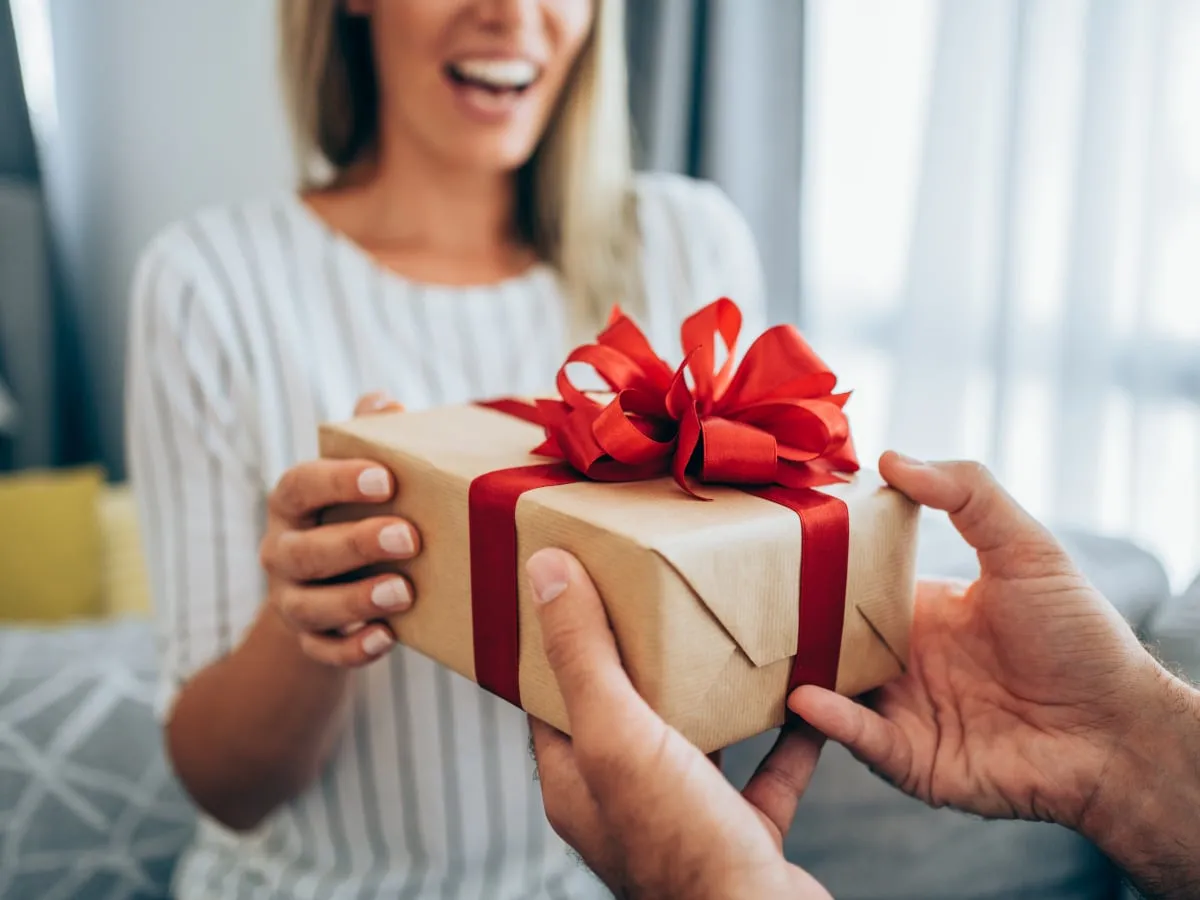 Birthday Gift Ideas for Her – Spa, Skincare & More | Beutics.com