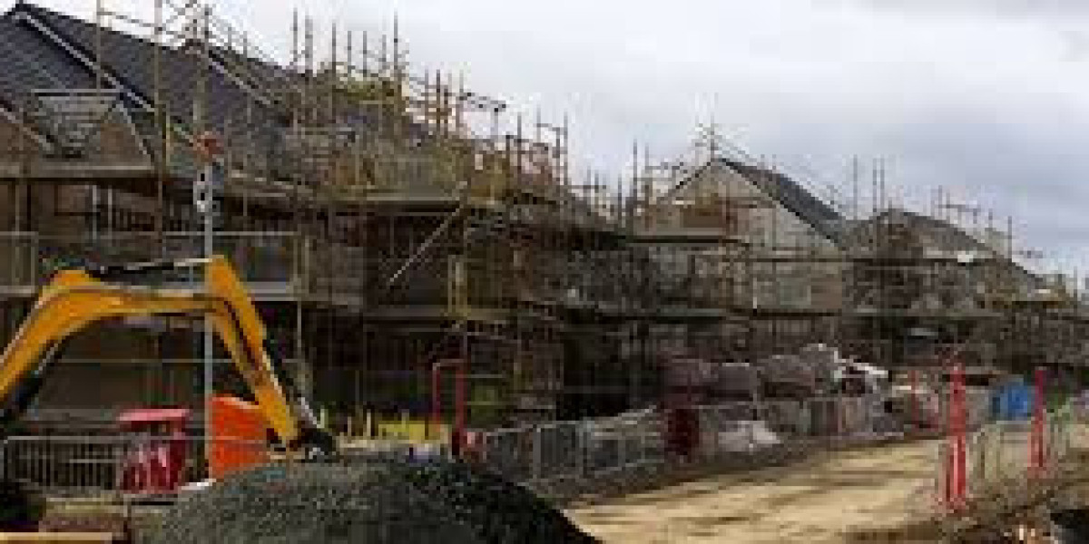 A Practical Guide to Choosing Materials for Large-Scale Projects