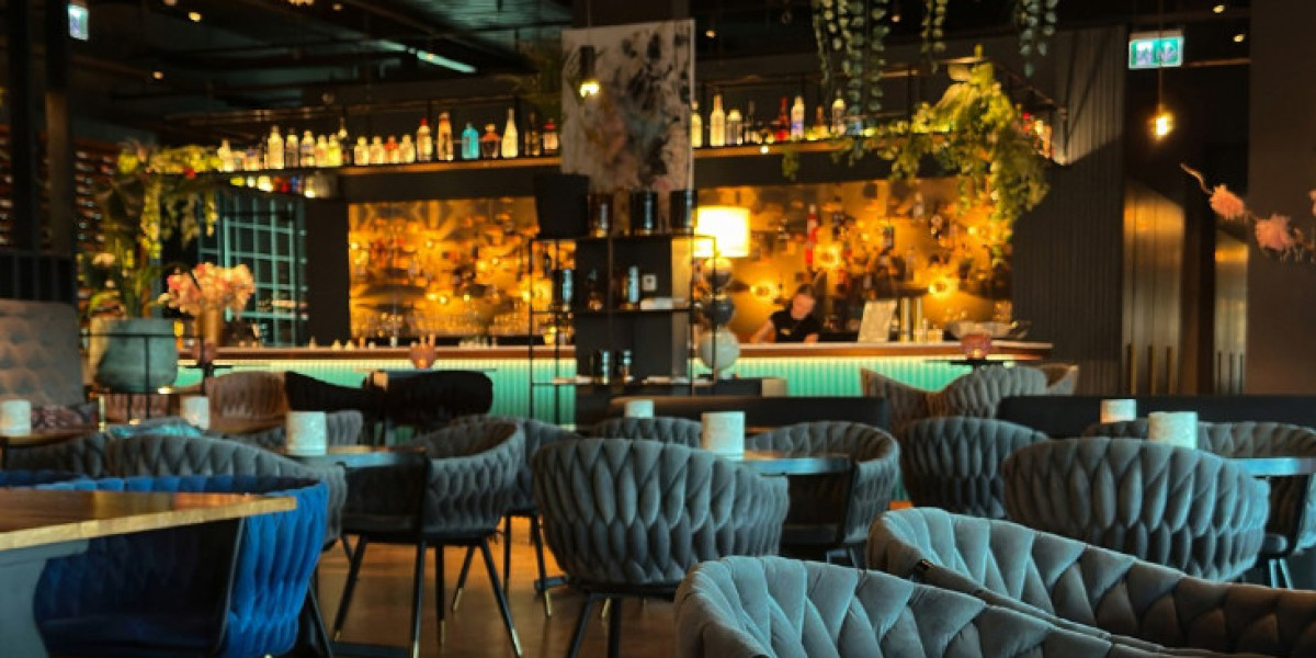 What Makes Cocktail Bars in New York City So Special?