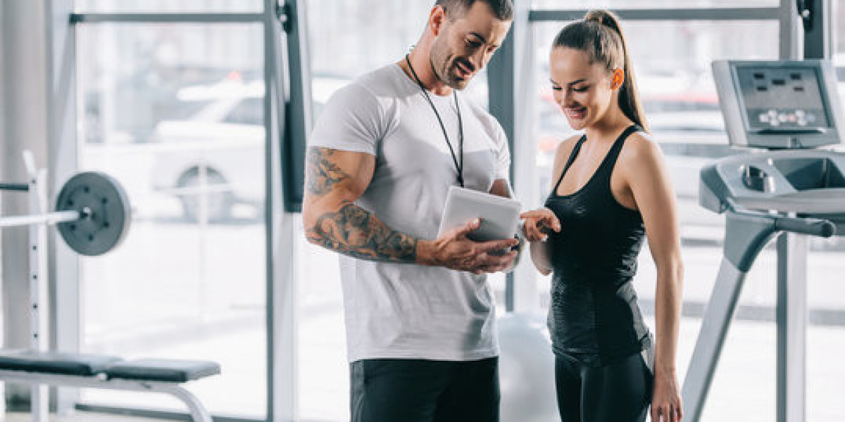 Personal Trainer Near Me vs Gym Membership: Which Is Better?