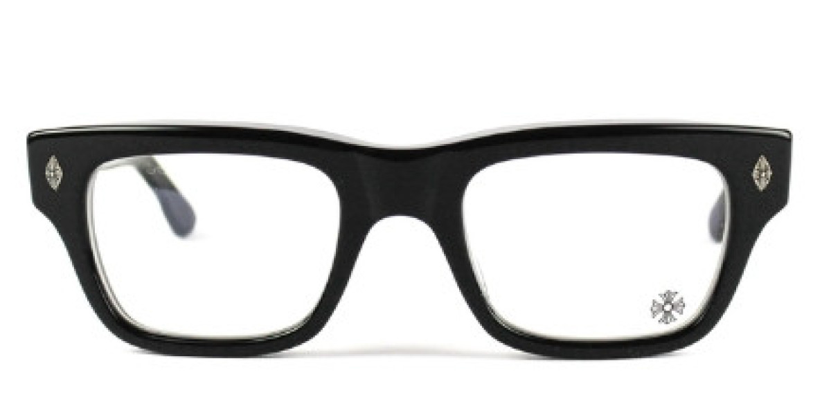 Chrome Hearts Glasses – Understanding the Luxury Buyer Journey from Interest to Purchase