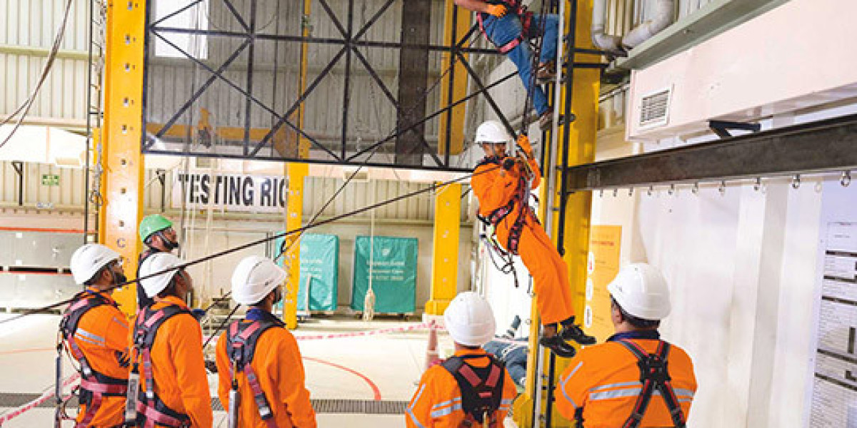 Why Fall Arrest Training Is Essential for Workplace Safety