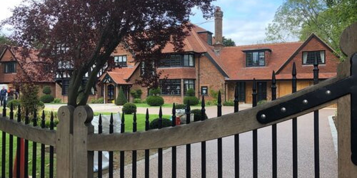 Professional Resin Driveway Installers in Farnham | Quality Surfacing