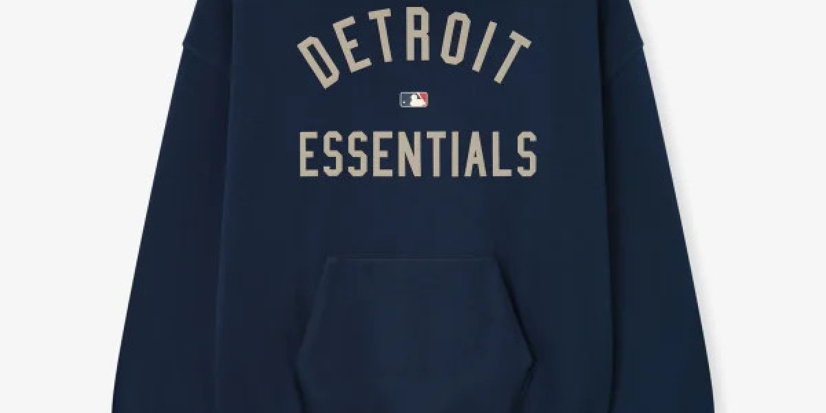 Essentials Hoodie: The Modern Icon of Streetwear Fashion