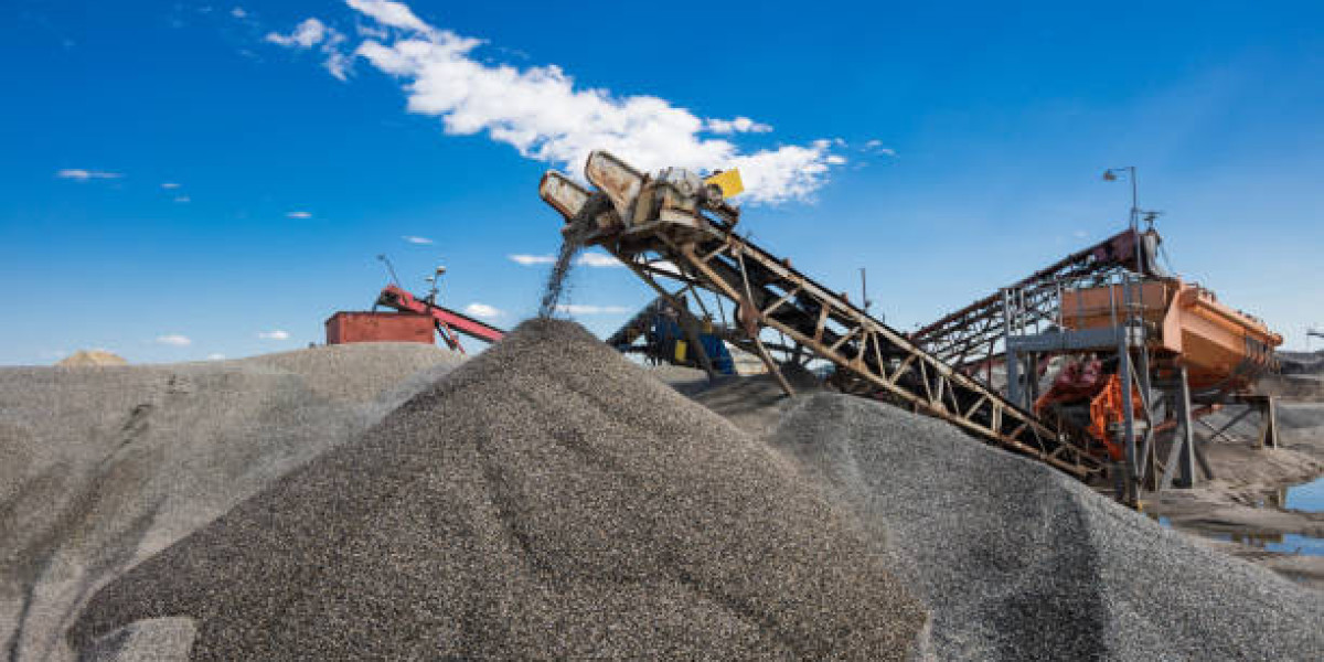 Finding Reliable Hot Mix Asphalt Near Me for Large-Scale Paving Projects