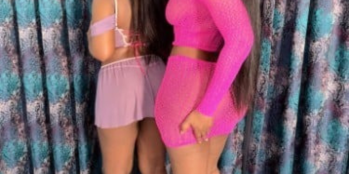 Istanbul Couple Escorts	+905541348396