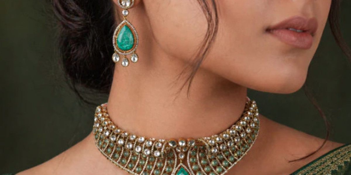 Fashion Jewellery: Elevate Your Style with Trendy and Elegant Accessories
