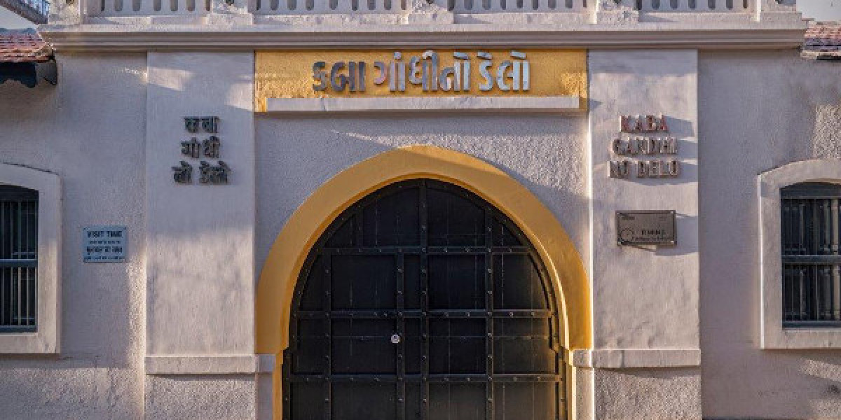 Cab in Rajkot
