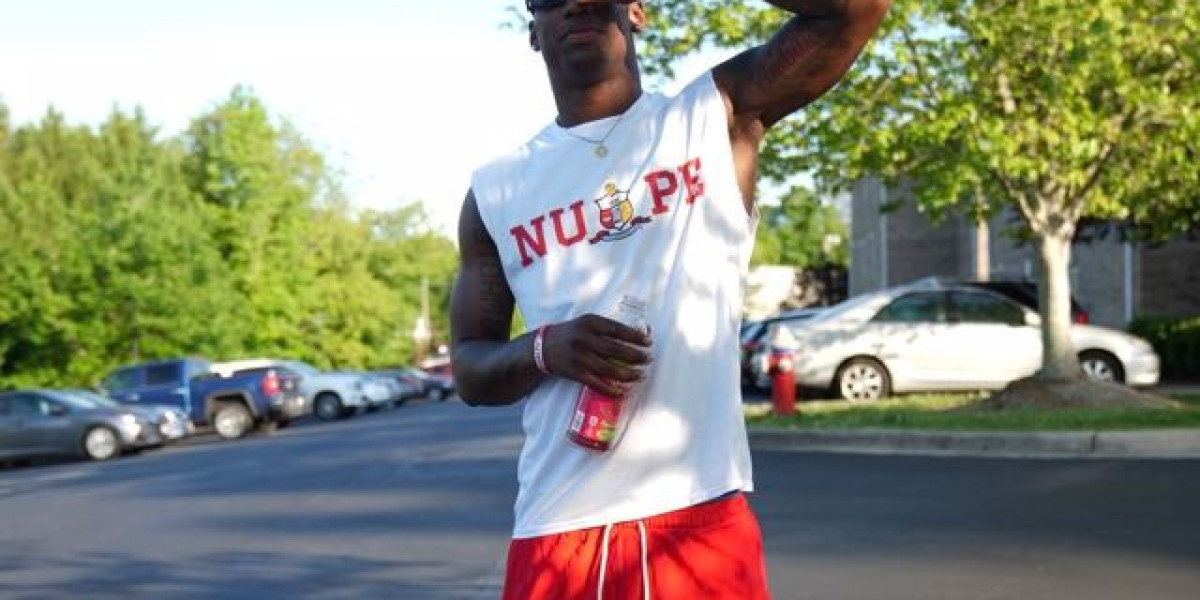 Red Eric Emanuel Shorts Looks That Feel Bold and Clean