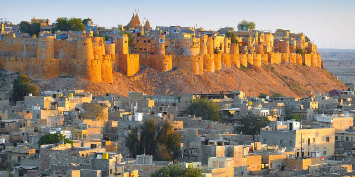 Meerut to Delhi Taxi service