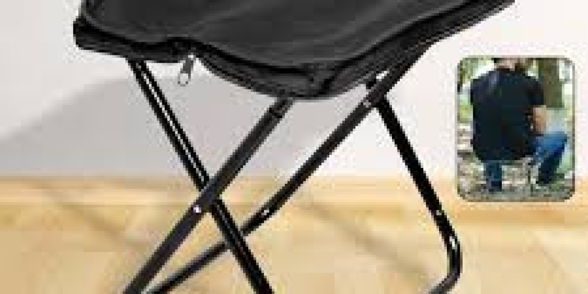 Which materials are best for a durable folding stool?