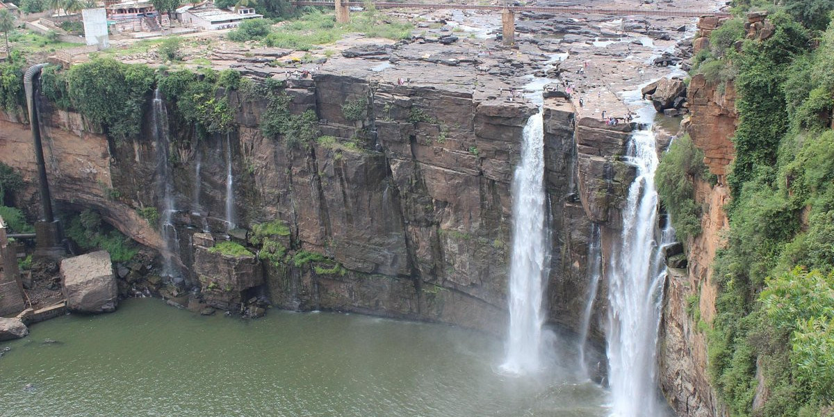 Kolhapur to Belgaum Taxi