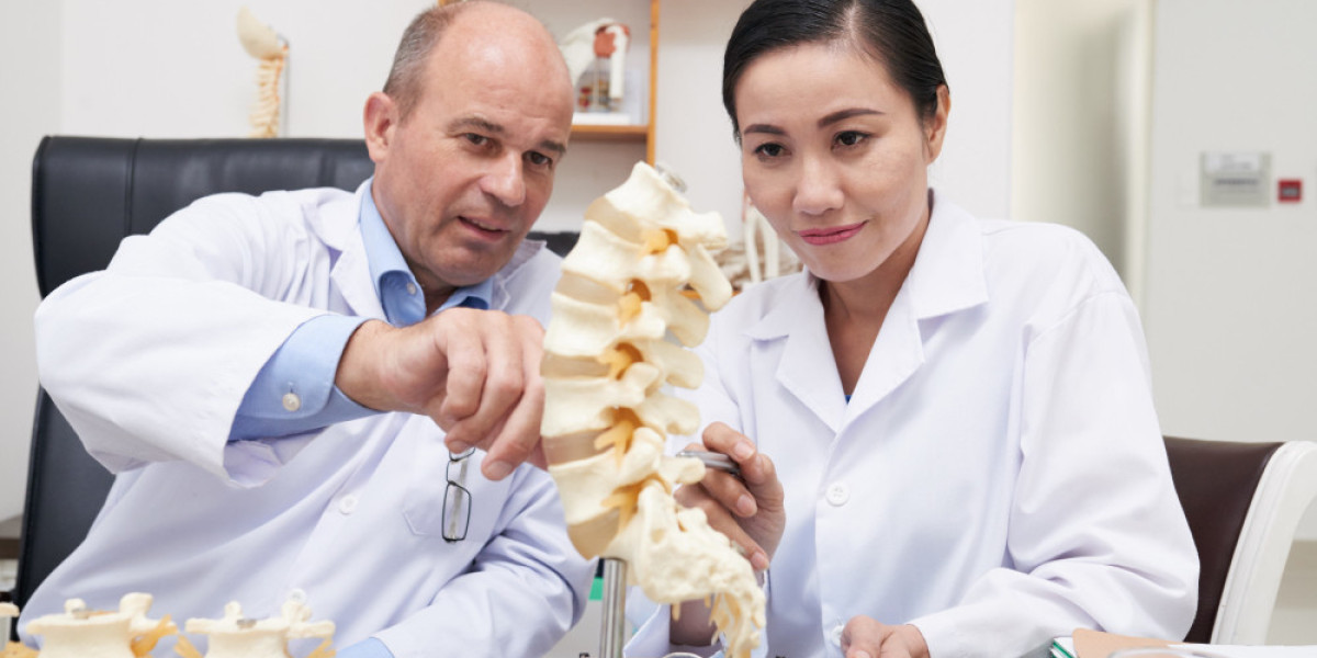 Bone Graft and Substitute Market